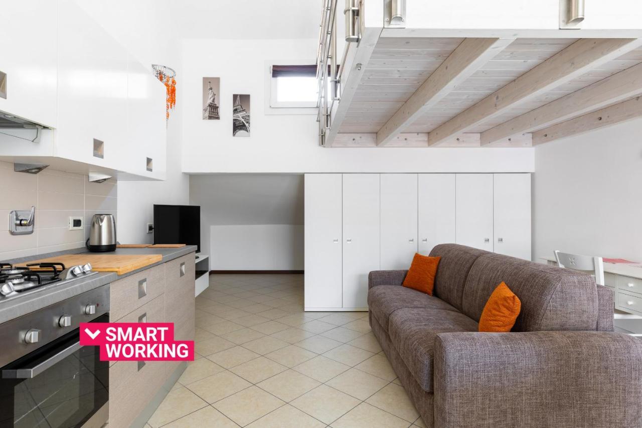 Cozy Mezzanine Apartment By Wonderful Italy 볼로냐 외부 사진